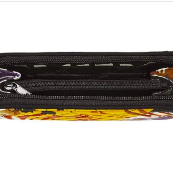 Vera Bradley RFID Grab & Go Wristlet Wallet - Picture 6 of 6